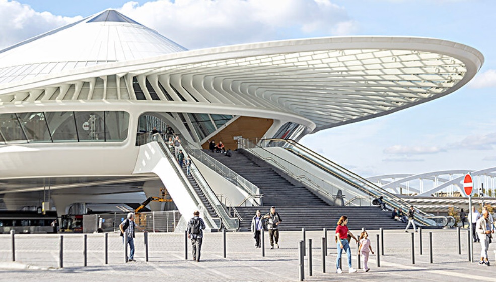 Εργο Καλατράβα ο σταθμός Gare de Mons στο Βέλγιο 